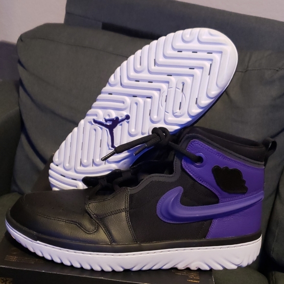 air jordan 1 react purple